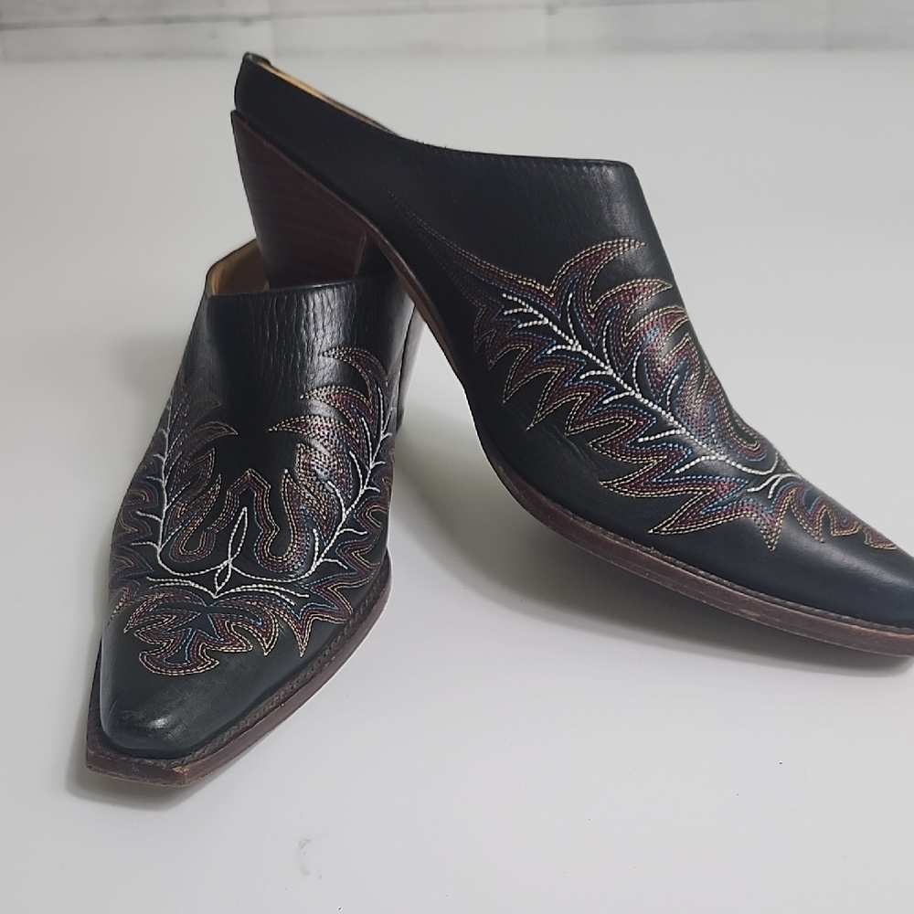 Black Embroidered Leather Mules with Low Heel